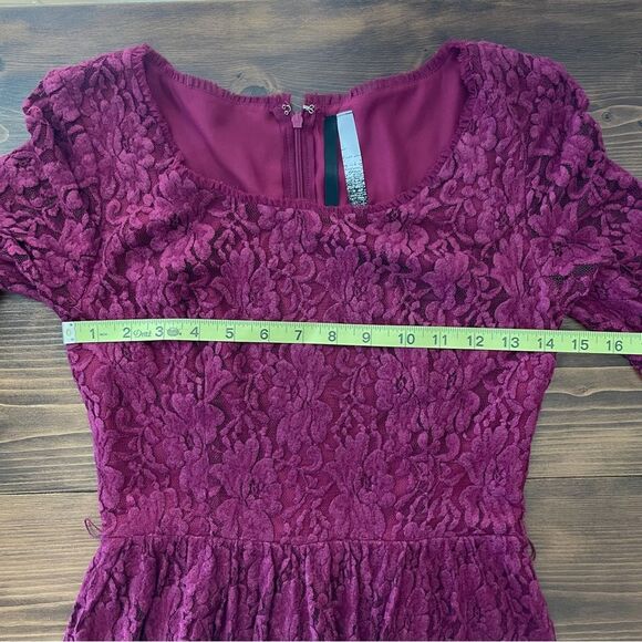 Kensie Women's Mini Dress in Burgundy Lace - Picture 5 of 6